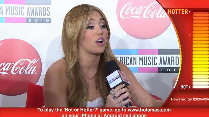2010 Red Carpet Interview (American Music Awards) 185