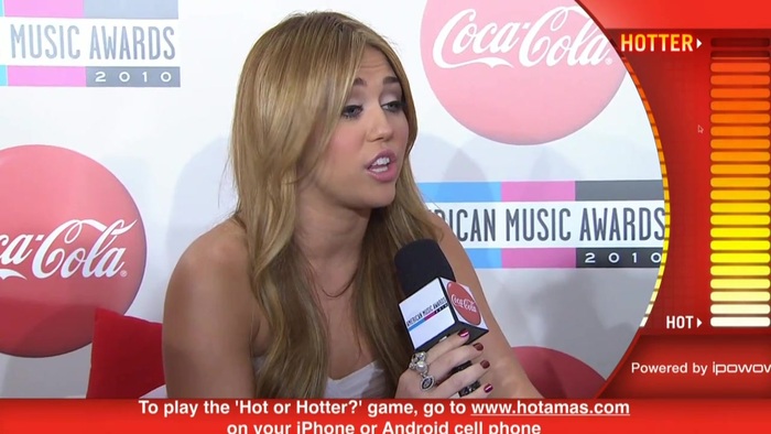 2010 Red Carpet Interview (American Music Awards) 189