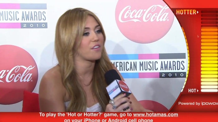 2010 Red Carpet Interview (American Music Awards) 208