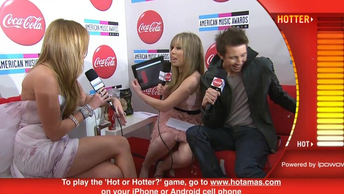 2010 Red Carpet Interview (American Music Awards) 284