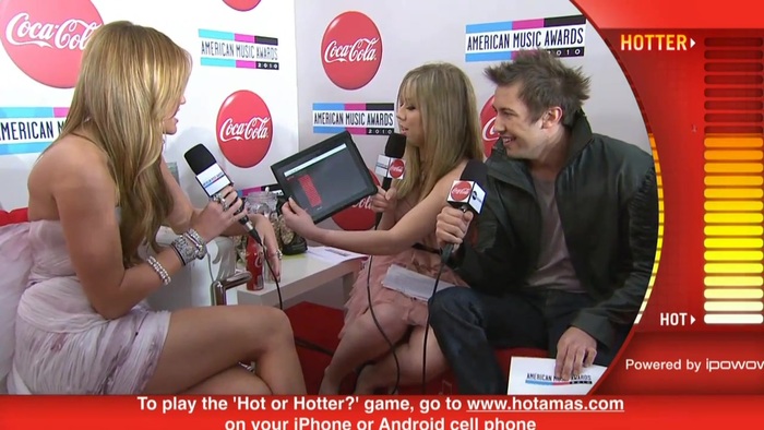 2010 Red Carpet Interview (American Music Awards) 310 - 0-0 2010 Red Carpet Interview American Music Awards