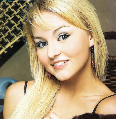 1939603706_fff0663d5d - poze Angelique Boyer