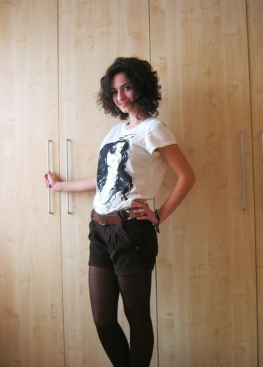 167905_147791785278454_100001428993700_297692_7124215_n