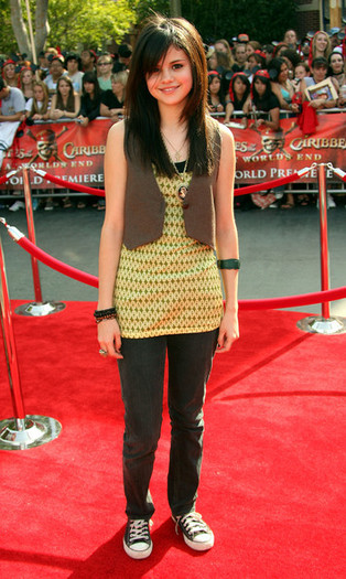 Selena+Gomez+Casual+Shoes+Canvas+Shoes+K38ubT6wFBsl