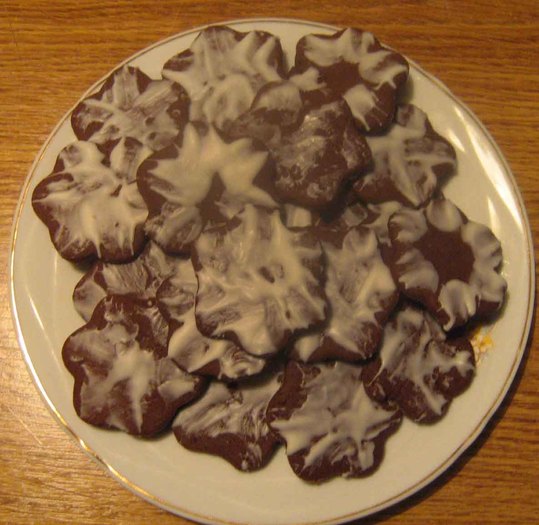 fursecuri cu glazura de ciocolata - food