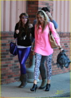 19486928_FCRBUZXGR - Miley