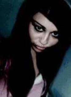 26734118_IYKWVIOJP - Miley