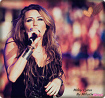 31852863_CZTWFTPKU - Miley