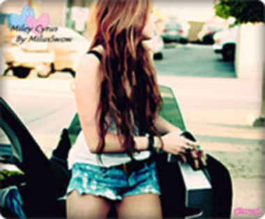 31852877_MKAHRQMJG - Miley