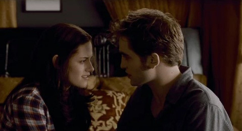 bella-edward-couch - TwWilight Eclipse