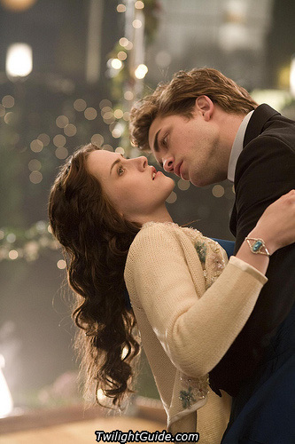 bella-edward-prom