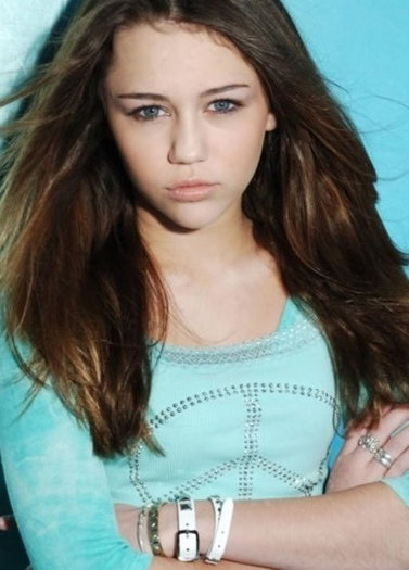 RP9581 - hannah montana si miley cyrus