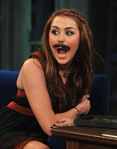 Miley+Cyrus+Celebrities+Visit+Late+Night+Jimmy+H3NfJLG5luwl