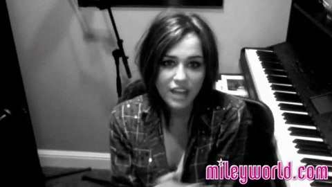 Miley Needs Your Help for a Good Cause! 183