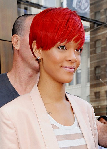 FP_5567506_Rihanna_CWNY_081110 - RIHANNA