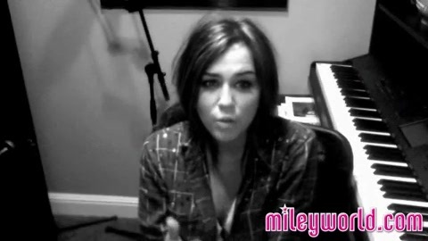 Miley Needs Your Help for a Good Cause! 236