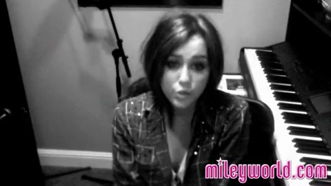 Miley Needs Your Help for a Good Cause! 282