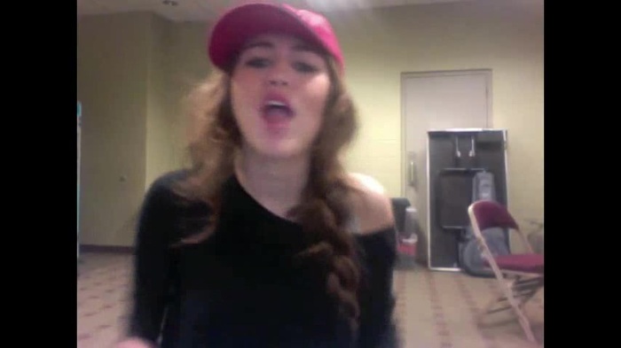Miley Says Goodbye to Twitter 165