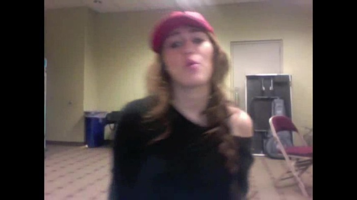 Miley Says Goodbye to Twitter 167