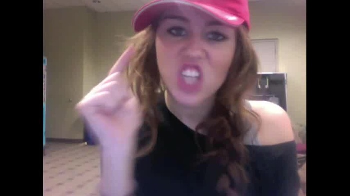 Miley Says Goodbye to Twitter 206