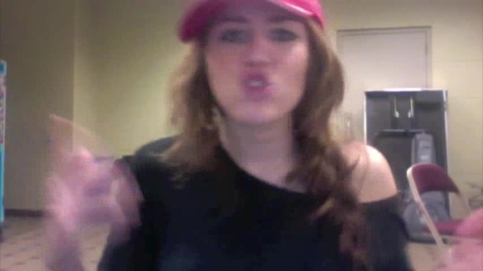 Miley Says Goodbye to Twitter 314