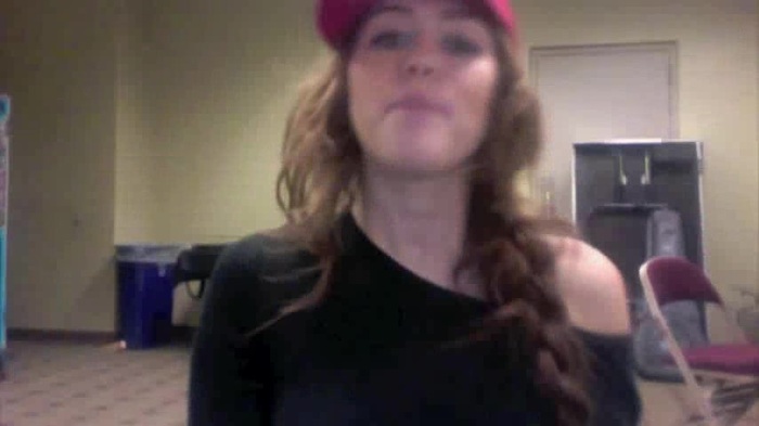 Miley Says Goodbye to Twitter 437