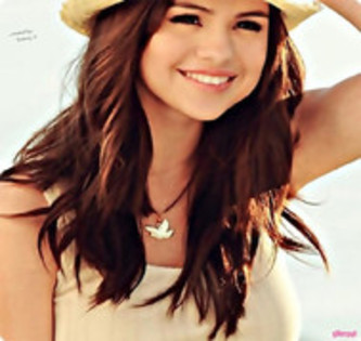 32668576_MPDFBTRVS - Selena 5