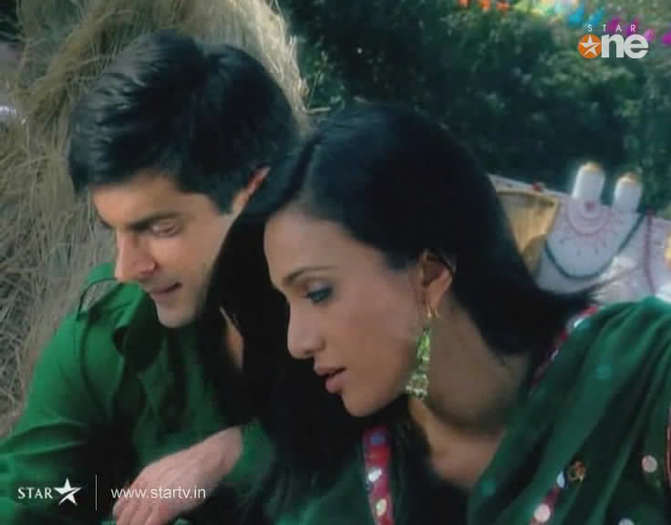shlipa100 - INTALNIREA INIMILOR-DILLMILL GAYYE