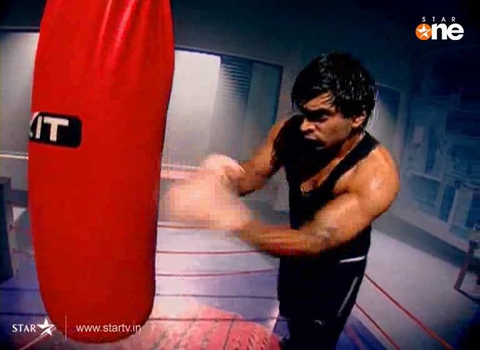 shlipa70 - INTALNIREA INIMILOR-DILLMILL GAYYE