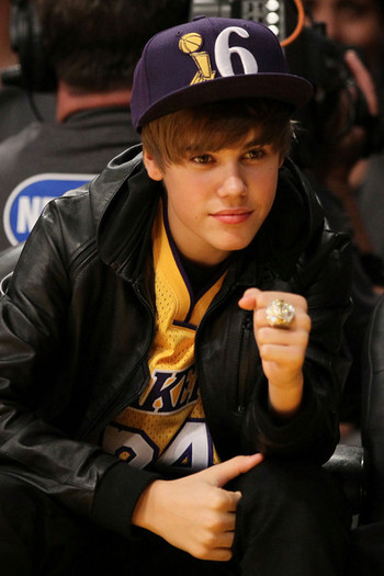 Justin Bieber Baseball Caps Team Baseball E8FgazHte9el - Justin Bieber