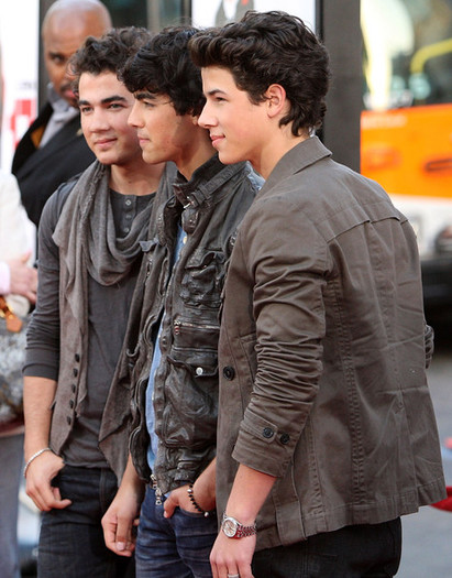 Jonas+Brothers+Chronograph+Watches+Titanium+LfxVomm-Usul - Jonas