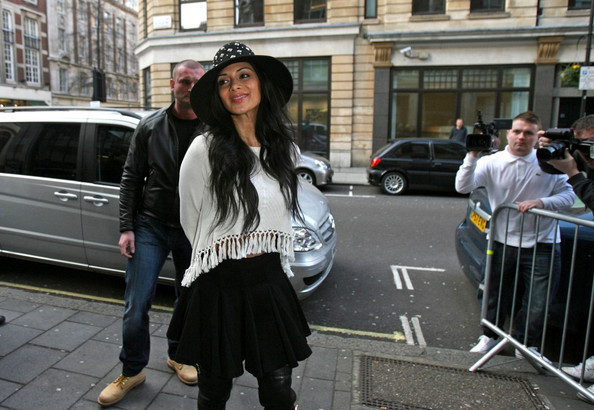 Nicole+Scherzinger+Nicole+Scherzinger+Poses+slo43h__vvZl - Nicole Scherzinger