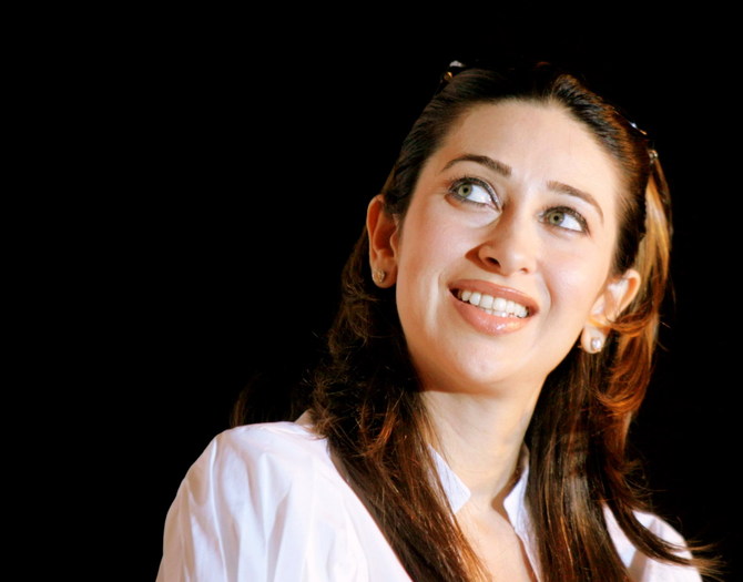 Karisma Kapoor-212