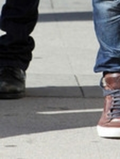 Joe+Jonas+Joe+Jonas+Out+Shopping+American+jLXfofd7Anel_010