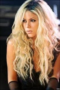 images (10) - Shakira