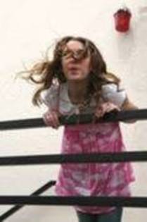 11578534_GATRCKMOI - hannah montana si miley cyrus
