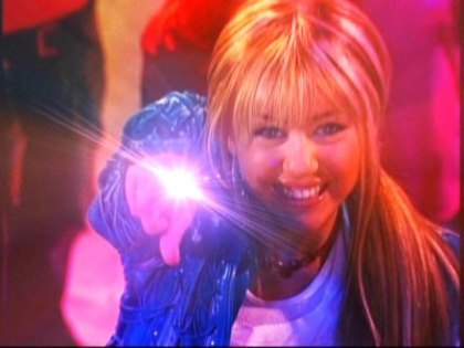 SPUCAZQJQHZZBJNNCXZ - hannah montana si miley cyrus