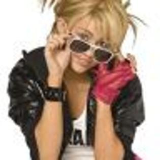 alessandrabalint - hannah montana si miley cyrus