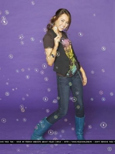 miley 45 - hannah montana si miley cyrus