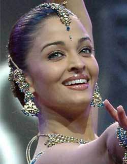 18402296_ZEDETEZVM - Aishwarya Rai