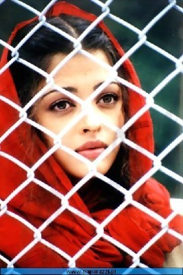 21670743_PDIDDNCJI - Aishwarya Rai