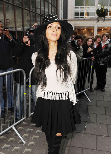 Nicole+Scherzinger+Nicole+Scherzinger+Radio+NbMvIzqR1s4l - Nicole Scherzinger