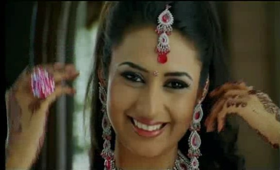 16759301_EOYAABNTE - Divyanka Tripathi