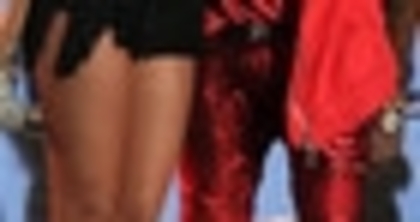 31816344_NKVKSIWOW_008