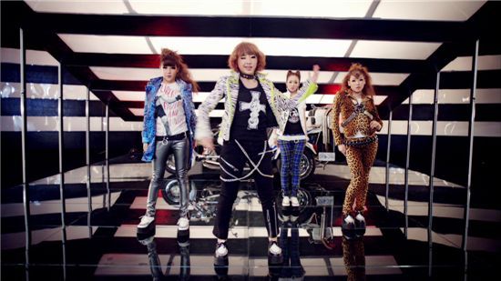 2ne1-to-perform-on-music-program-in-japan - 2NE1