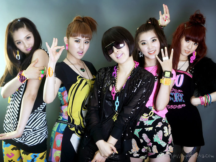 49157333_4minute_01 - 2NE1