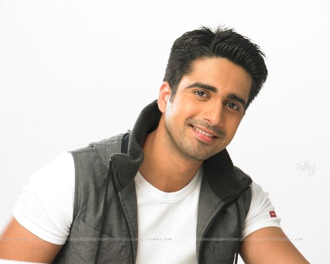 123455-avinash-sachdev-as-dev-in-chhoti-bahu