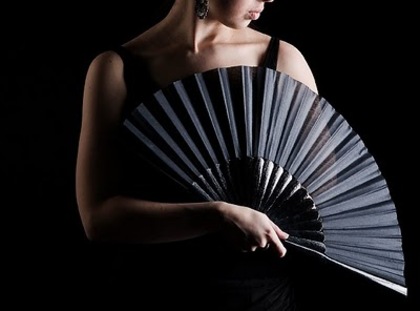 uliana_retrato_abanico