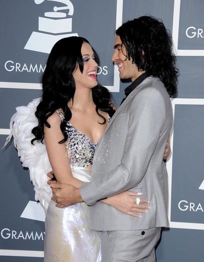 Katy+Perry+53rd+Annual+GRAMMY+Awards+KGzYTlvss9Ll