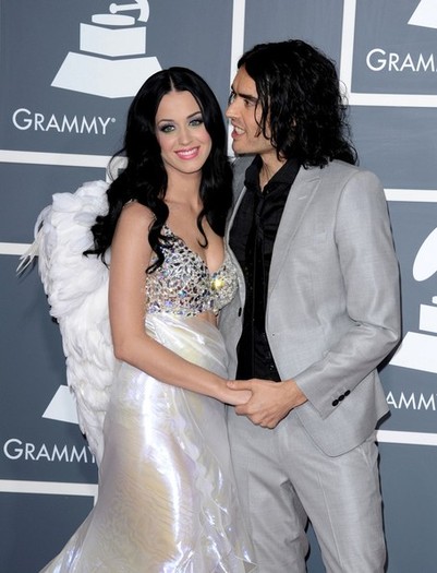 Katy+Perry+53rd+Annual+GRAMMY+Awards+QVvAPe3r-DUl